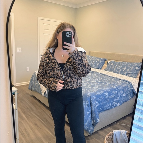 Puffer jacket - Picture 2 of 3